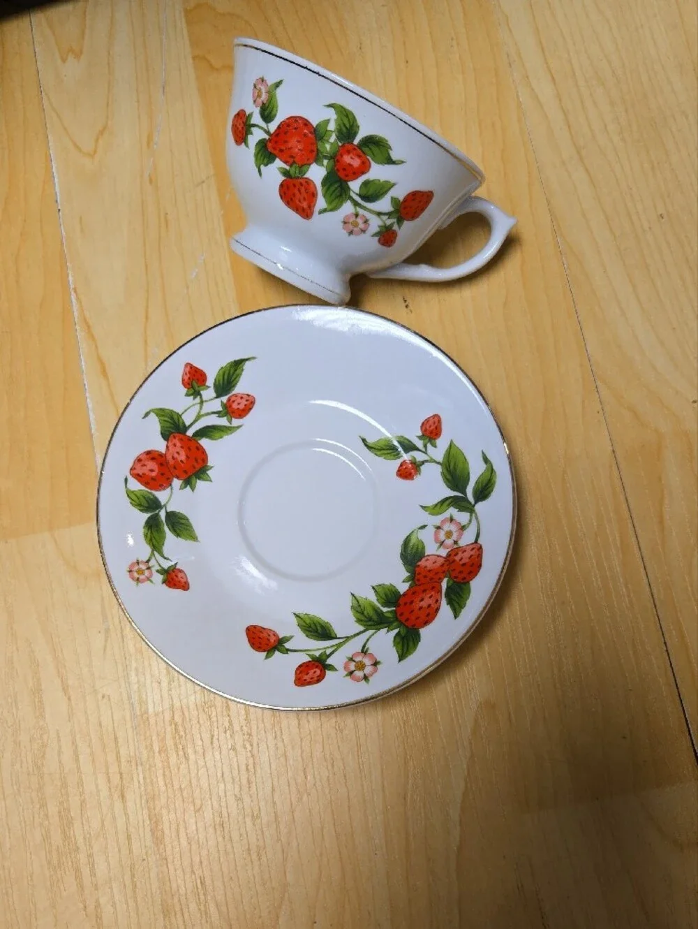 Fine Porcelain Strawberry Tea Cup and Saucer